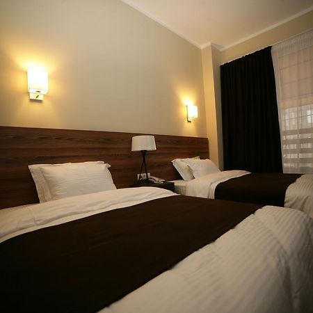 Basilon Hotel Tbilisi Bagian luar foto