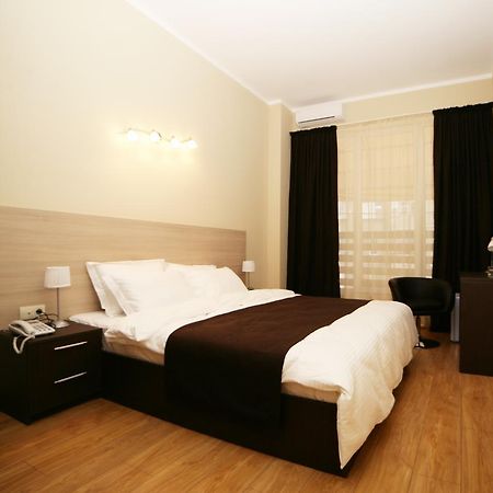 Basilon Hotel Tbilisi Bagian luar foto