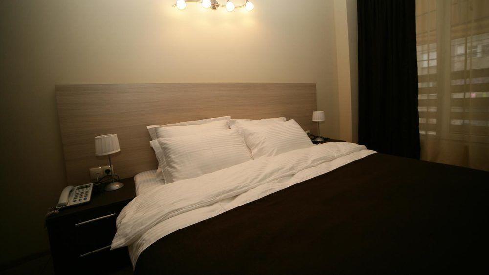 Basilon Hotel Tbilisi Bagian luar foto