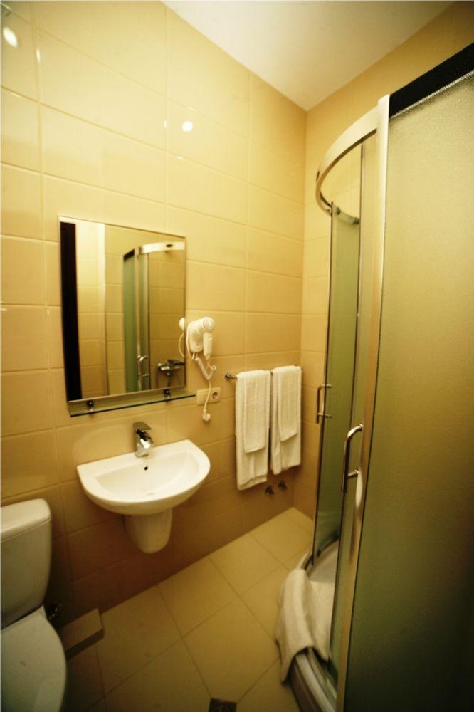 Basilon Hotel Tbilisi Bagian luar foto