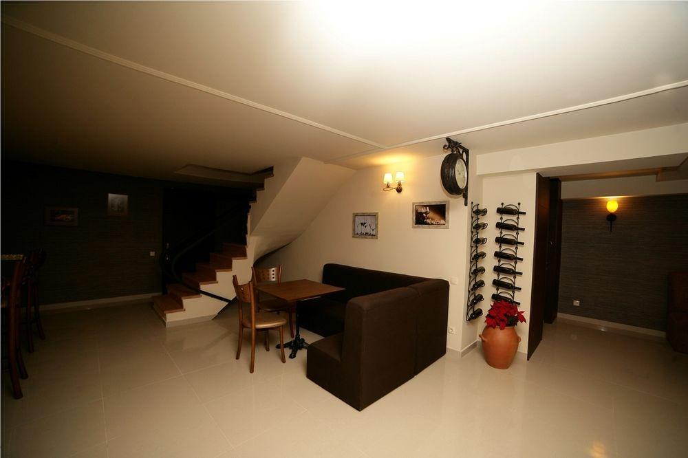 Basilon Hotel Tbilisi Bagian luar foto