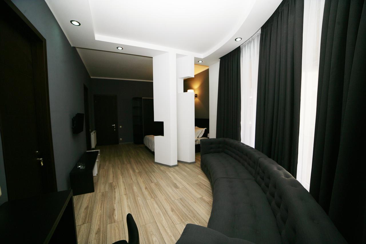 Basilon Hotel Tbilisi Bagian luar foto